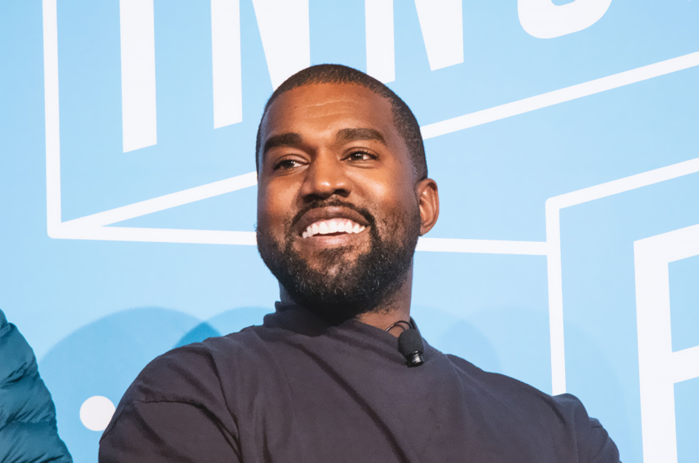 Kanye West: Βαρύς ο «πέλεκυς» για τα αντισημιτικά του σχόλια – Και η Adidas παύει κάθε συνεργασία μαζί του
