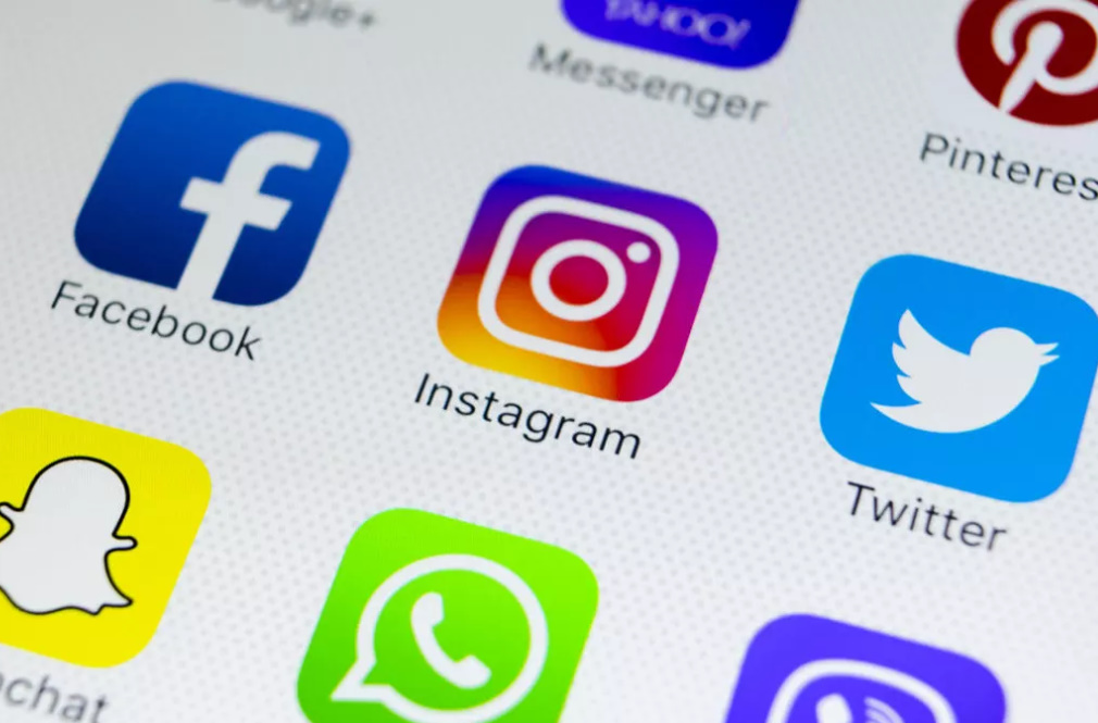 «Έπεσαν» Facebook και Instagram – Προβλήματα σύνδεσης στις εφαρμογές