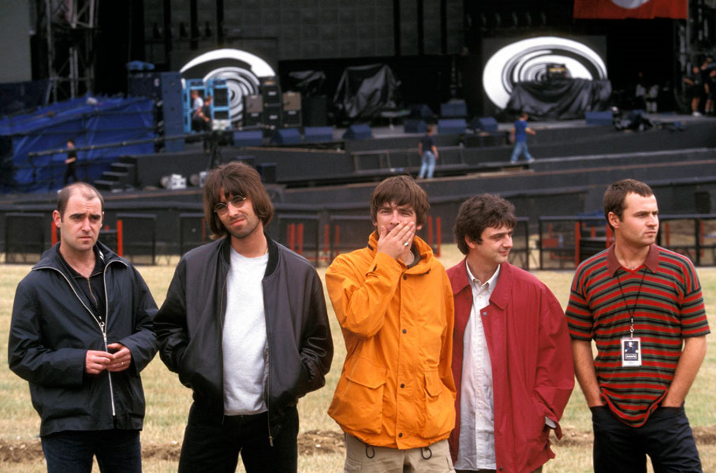 Liam & Noel Gallagher: Ετοιμάζουν ντοκιμαντέρ για τα θρυλικά live των Oasis στο Knebworth to 1996