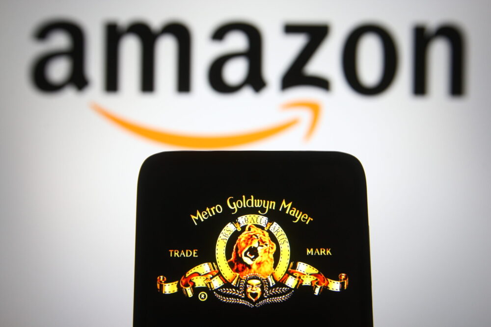 Mega εξαγορά από την Amazon: Στο χαρτοφυλάκιό της το θρυλικό στούντιο της MGM