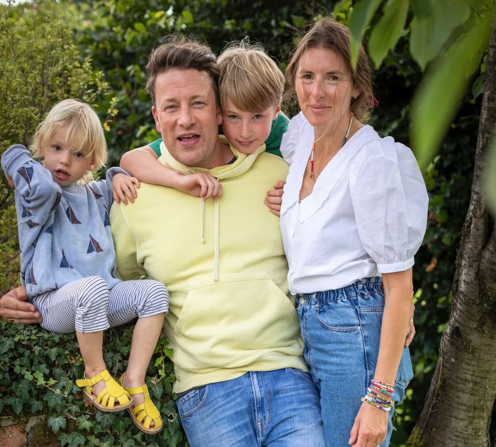 Jamie Oliver: Το τρυφερό μήνυμα για τα 21 χρόνια γάμου με την αγαπημένη του Jools
