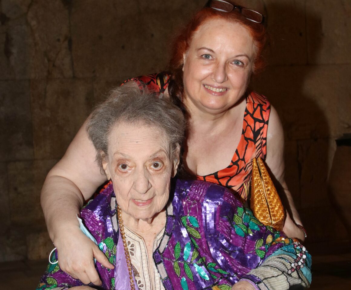 Ροζίτα Σώκου: Στο Ηρώδειο μετά την περιπέτεια με την υγεία της