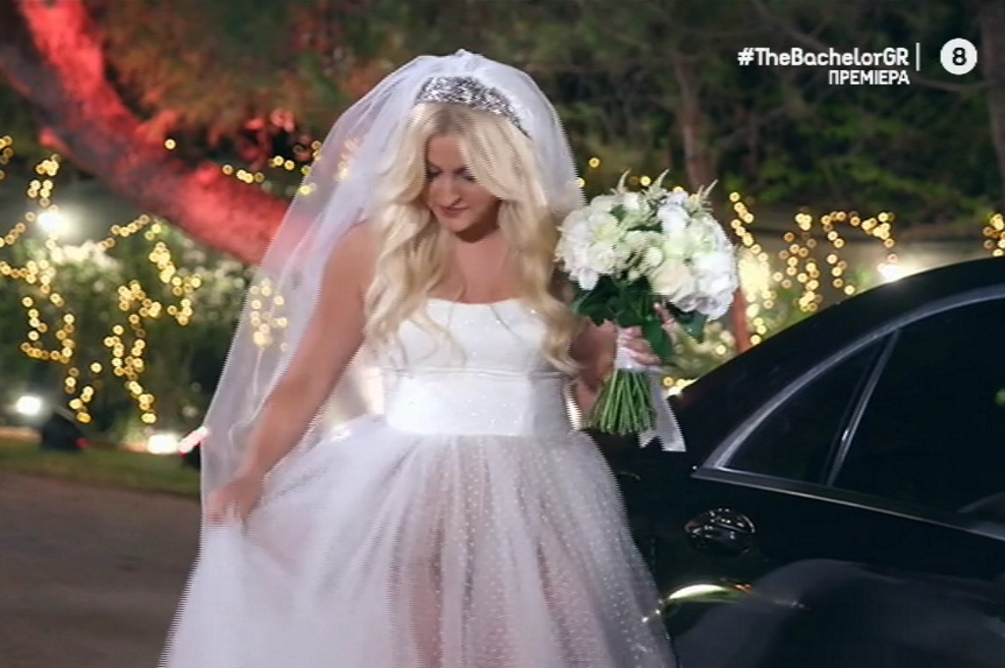 The Bachelor: Κατευθείαν στο «ψητό» η Έλενα – Ντύθηκε νύφη κι είναι έτοιμη για γάμο