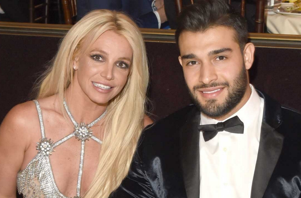 Αρραβωνιάστηκε η Britney Spears – Εντυπωσιακό το μονόπετρο που της χάρισε ο αγαπημένος της