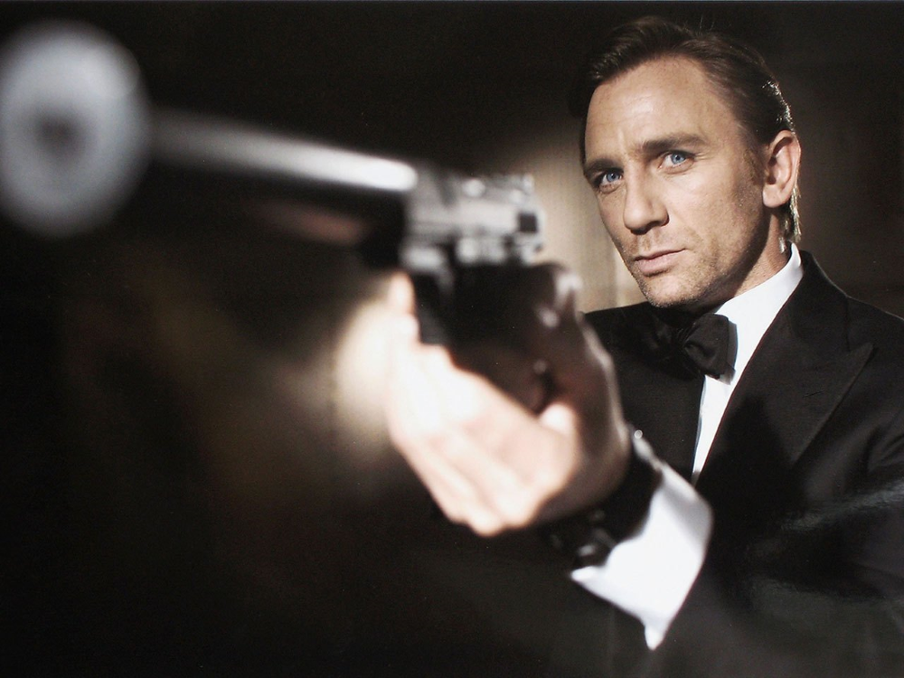 Daniel Craig: Αποχαιρετά συγκινημένος τον James Bond ύστερα από 15 χρόνια (Βίντεο)