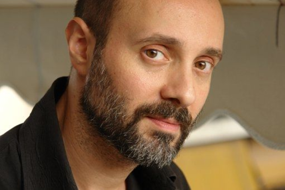 Κωνσταντίνος Γιαννακόπουλος: Η εξομολόγηση για τη σεξουαλική παρενόχληση που βίωσε – «Άρχισε να χαμηλώνει τα φώτα…»