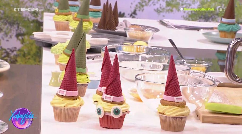 Τα Halloween cupcakes με λεμόνι που θα σας ξετρελάνουν – Η συνταγή του Χρήστου Βέργαδου