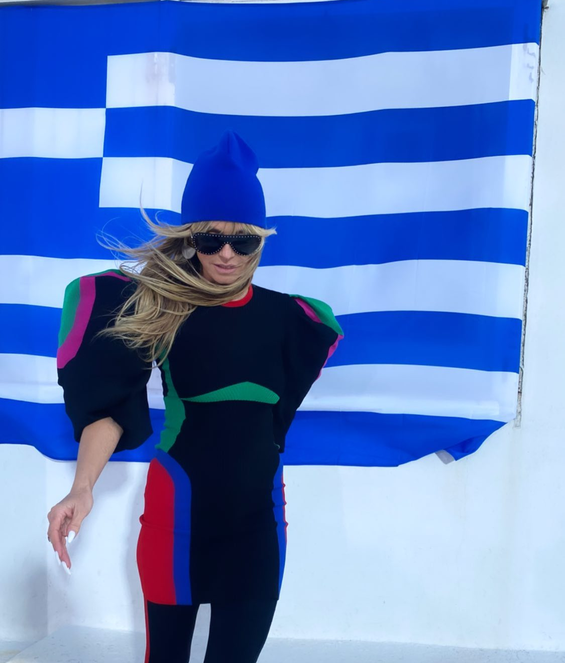 Heidi Klum: Η πασαρέλα της στο Ζάππειο με την Kylie Minogue και η πόζα με την ελληνική σημαία