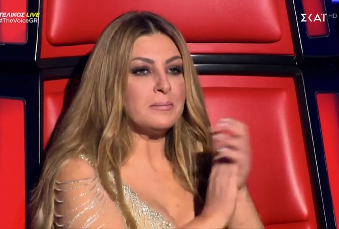 The Voice τελικός: H Έλενα Παπαρίζου έβαλε τα κλάματα!
