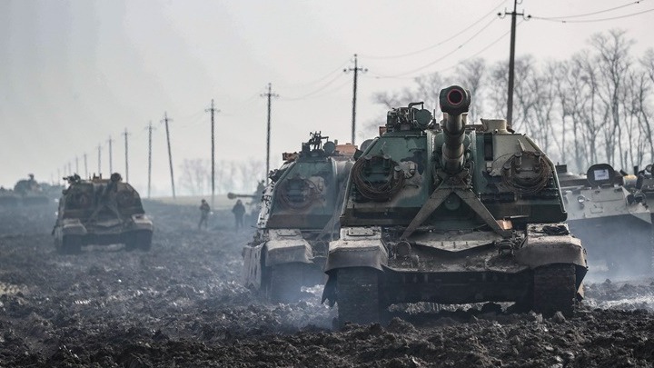 Δραματικές εξελίξεις στην Ουκρανία: Η Ρωσία προχωρά σε «εισβολή ευρείας κλίμακας» – Εκρήξεις σε Κίεβο και Οδησσό