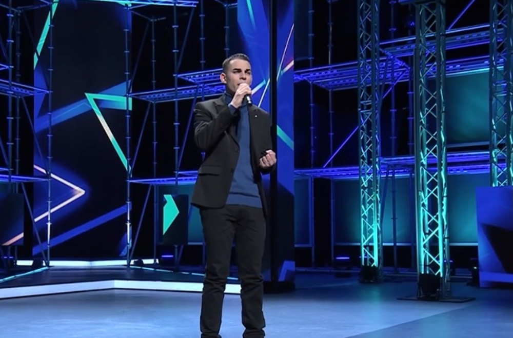X Factor: Συγκλόνισε ο 16χρονος Βασίλης με την ερμηνεία του – Η αγκαλιά από τον Στέλιο Ρόκκο