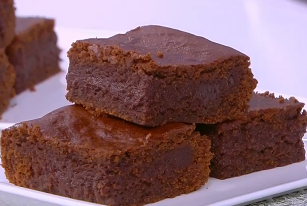 Το brownie της νηστείας: Εύκολο και λαχταριστό για τους αθεράπευτα γλυκατζήδες!