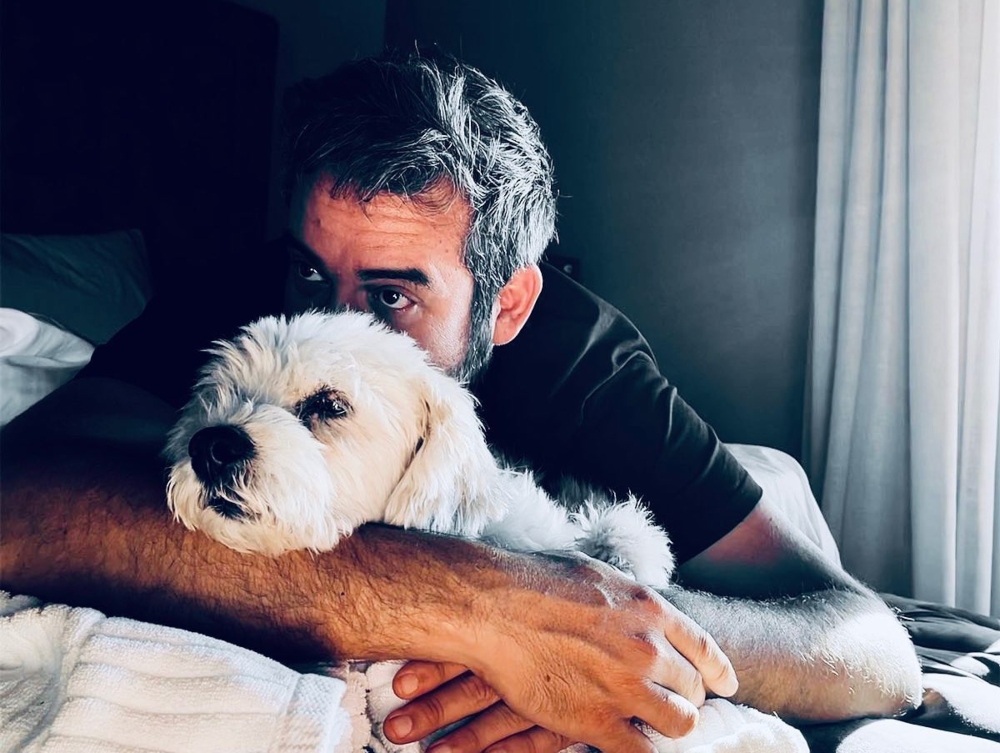 Πυγμαλίων Δαδακαρίδης: Η αστεία αποκάλυψη του ηθοποιού για τον σκύλο του, Βαλεντίνο