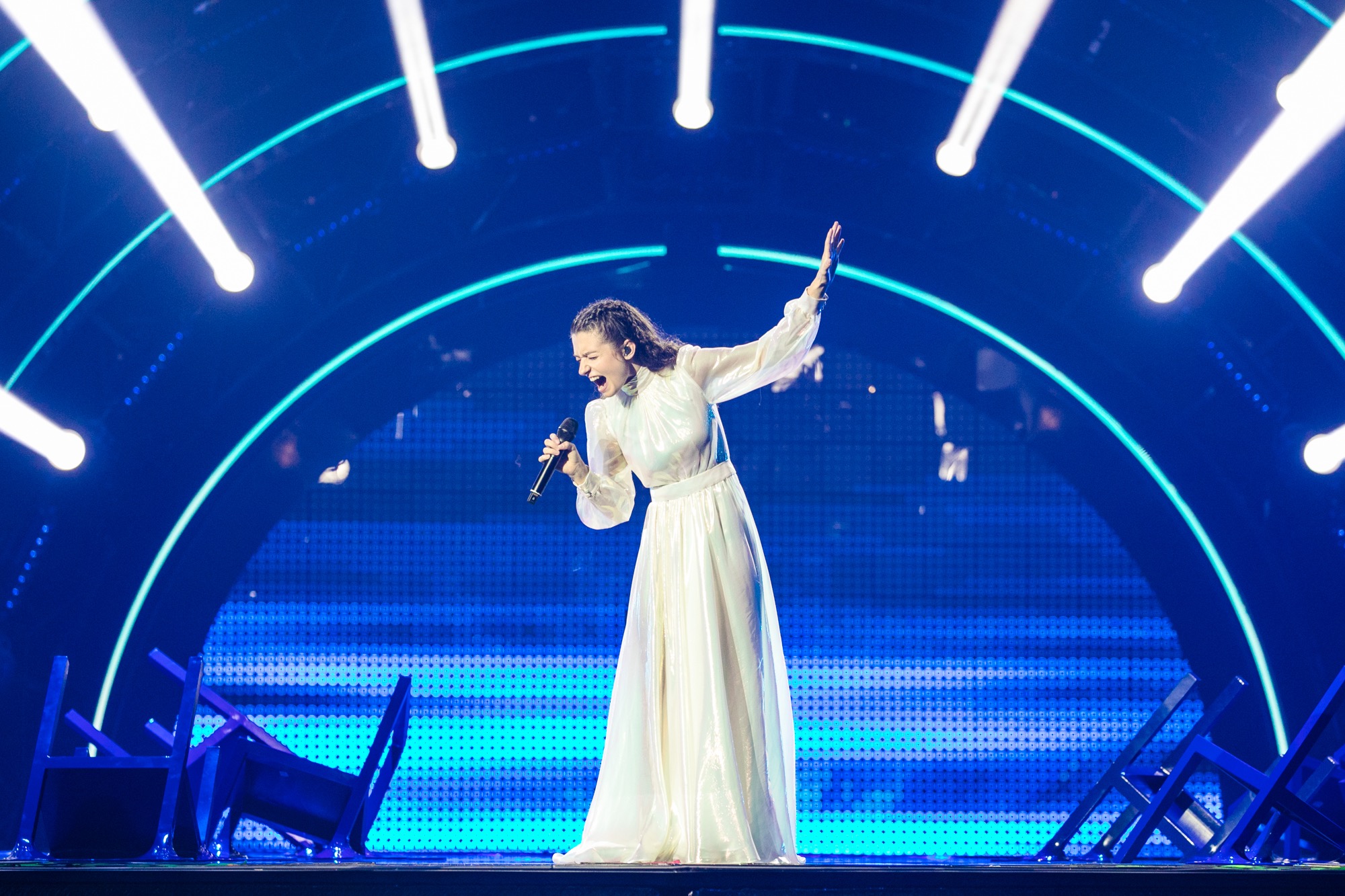 Αμάντα Γεωργιάδη: Πήρε τις πιο γλυκές ευχές για τη Eurovision από την εκατοντάχρονη γιαγιά της