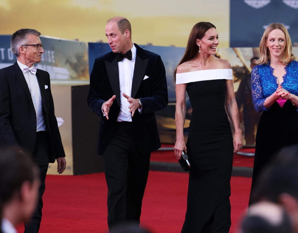 Ο Tom Cruise έδωσε το χέρι του στην Kate Middleton στο κόκκινο χαλί του Top Gun και όλος ο πλανήτης μιλάει γι’ αυτό