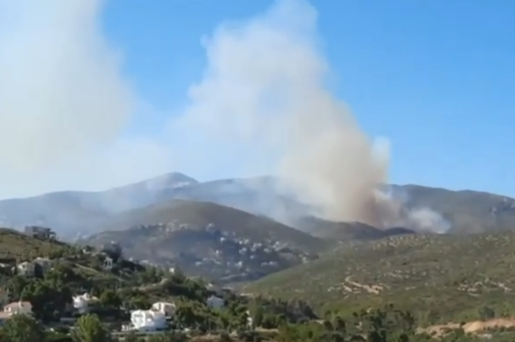 Κέρκυρα: Περιπολίες από κατοίκους και εθελοντές για αποφυγή πυρκαγιών