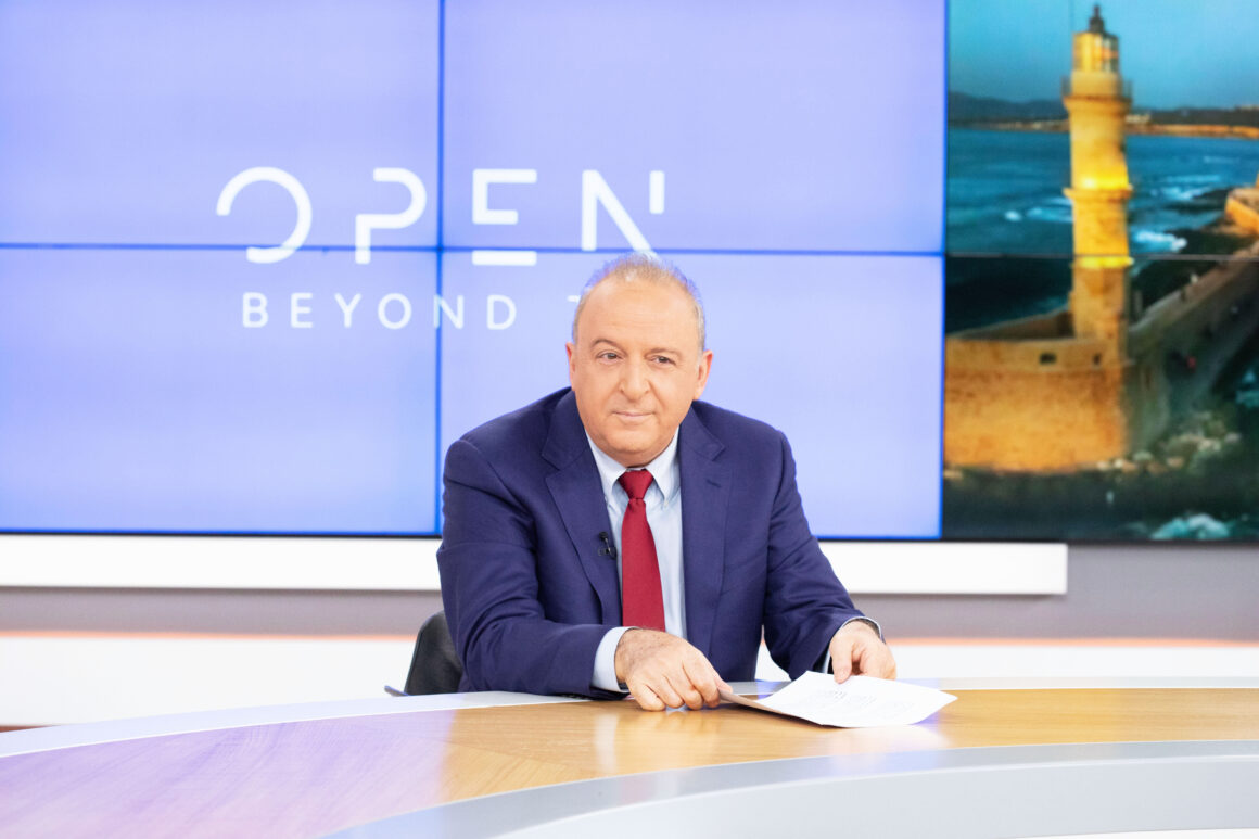 Δημήτρης Καμπουράκης: Η επίσημη ανακοίνωση του Open για τον πολλαπλό ρόλο του και η πρώτη φωτογραφία στο νέο του πλατό