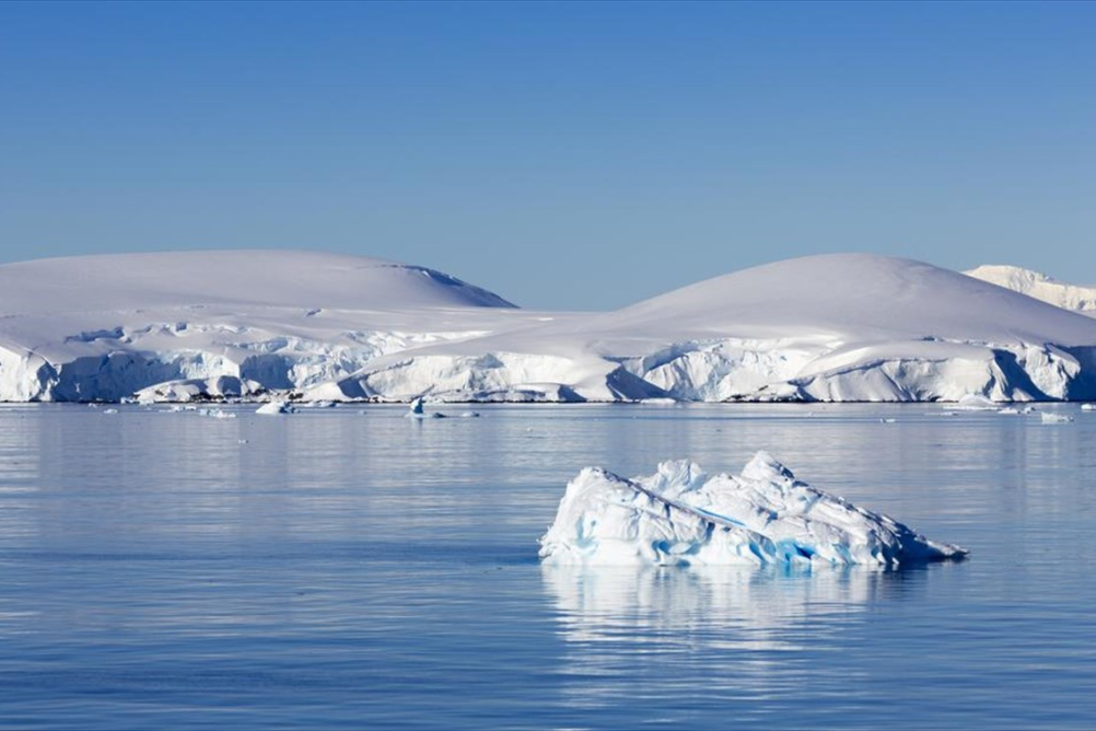 Αρκτική: Ανεβάζει θερμοκρασία τέσσερις φορές πιο γρήγορα από τον υπόλοιπο κόσμο