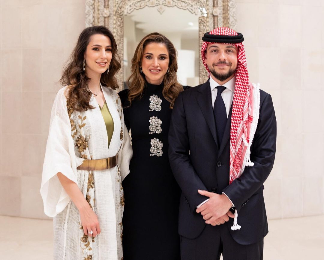 Βασίλισσα Ράνια: Χαλαρές στιγμές με τον γιο και τη νύφη της σε θέρετρο των ΗΠΑ