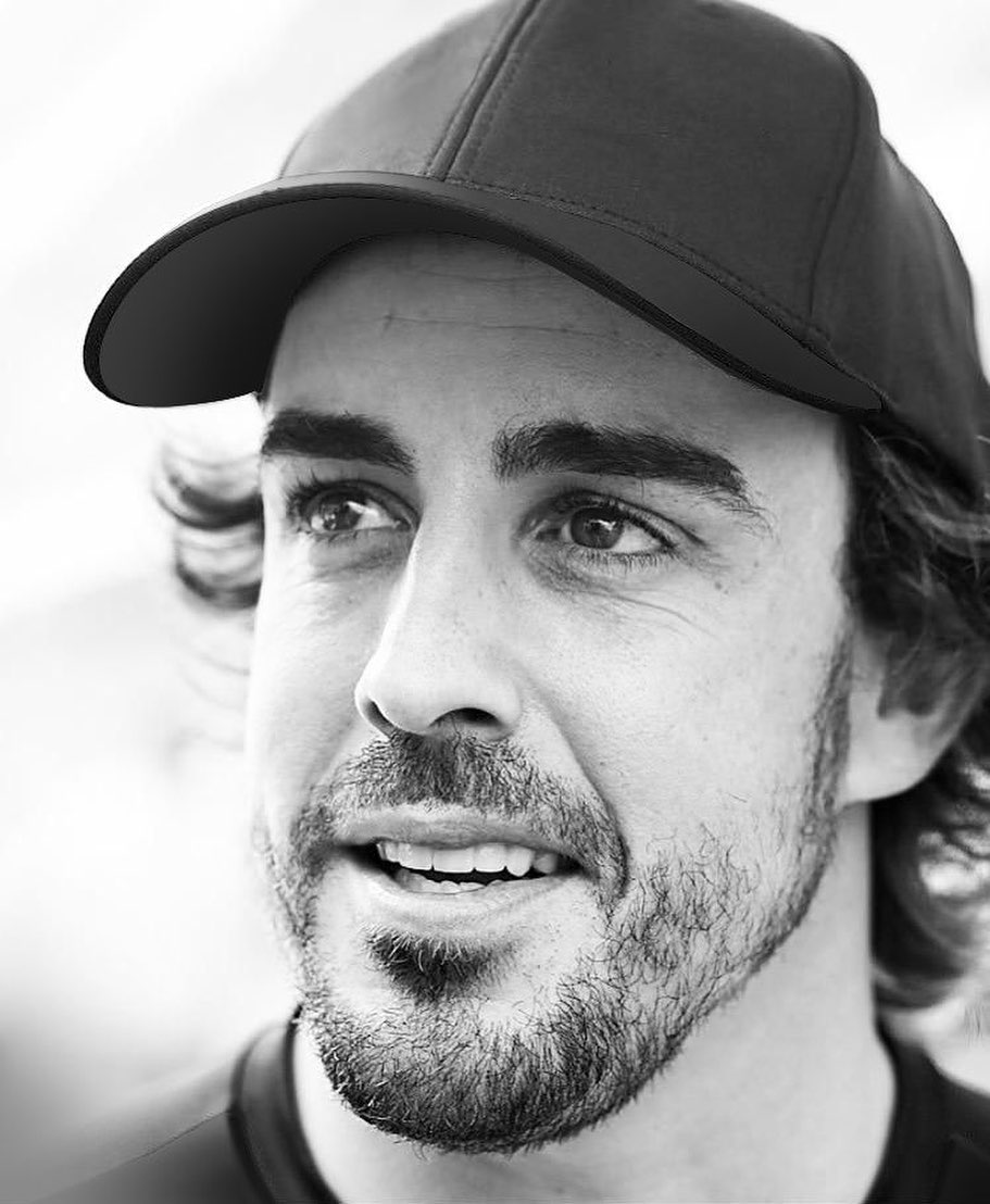 Fernando Alonso: Στο νησί των Ανέμων βρίσκεται ο πιλότος της Formula 1 μαζί με τη σύντροφό του