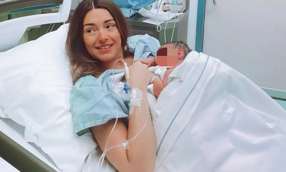 Ιωάννα Σιαμπάνη: Επέστρεψε στο σπίτι με τον νεογέννητο γιο της – Η φωτογραφία που ανέβασε στο Instagram