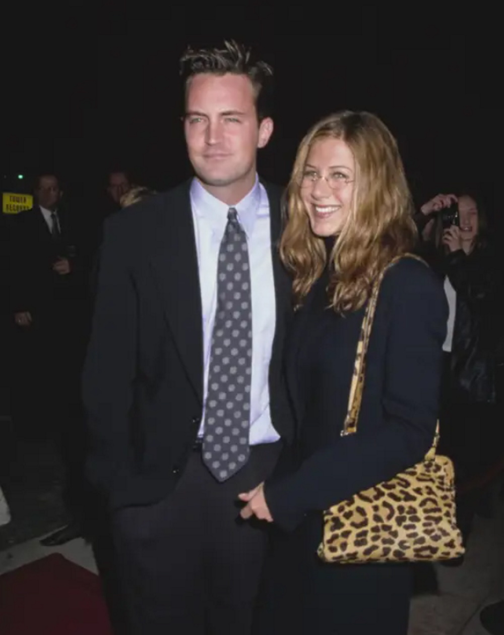 Matthew Perry: «Στις αρχές των γυρισμάτων κατάλαβα ότι ήμουν ακόμα ερωτευμένος με την Jennifer Aniston»
