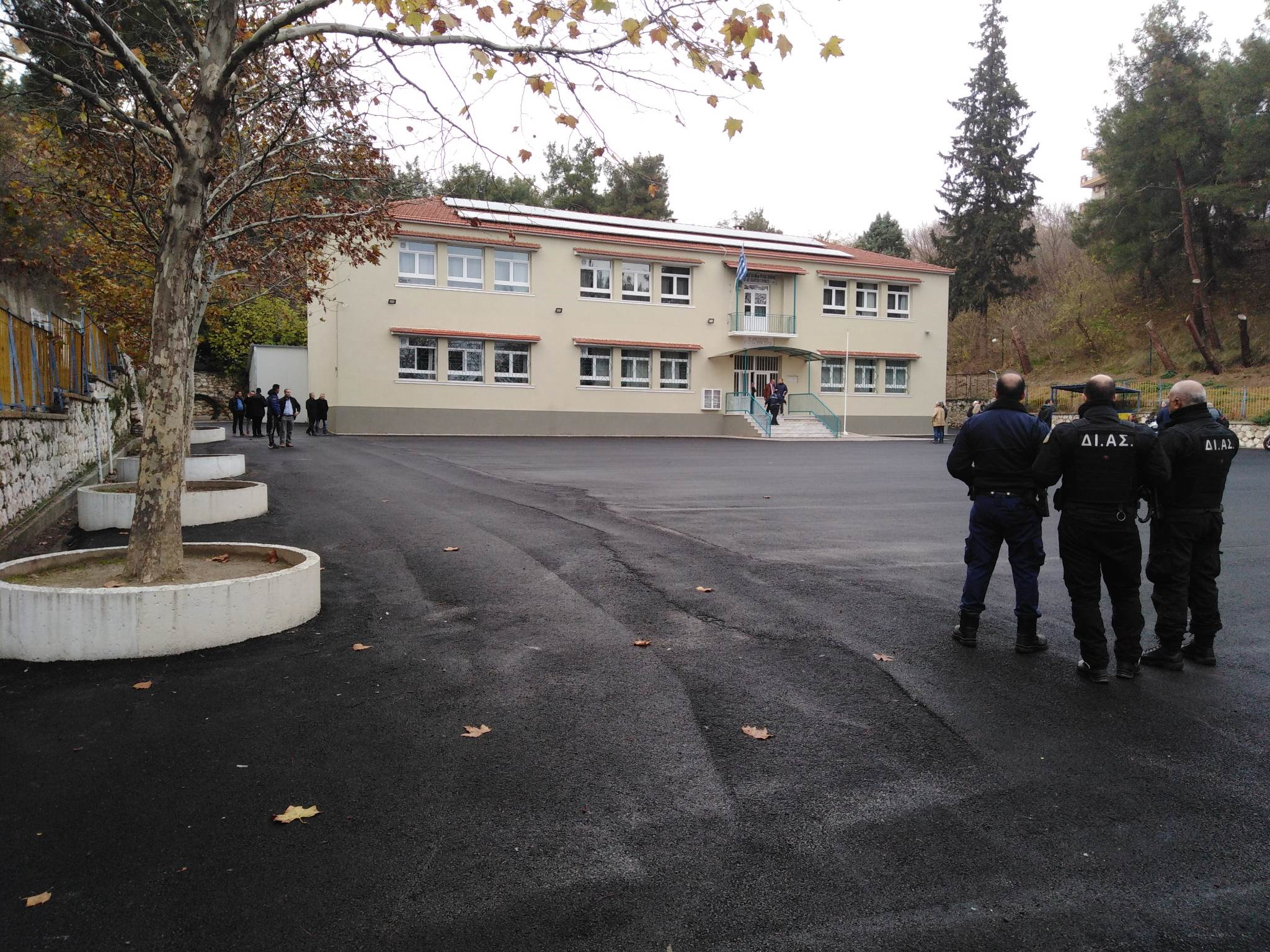 Τραγικός θάνατος μαθητή στις Σέρρες: Έσκασε ο λέβητας και τον καταπλάκωσε η πόρτα του λεβητοστασίου στην αυλή του του σχολείου