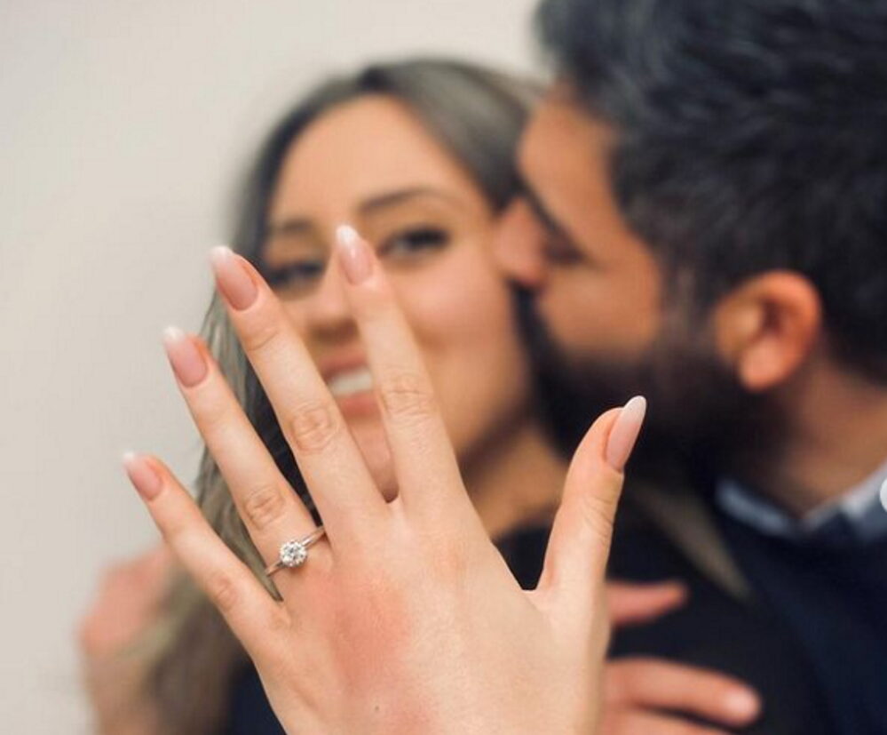 Άννα Κορακάκη: She said yes! Η πρόταση γάμου και το μεγάλο «ναι» που είπε στον εκλεκτό της καρδιάς της