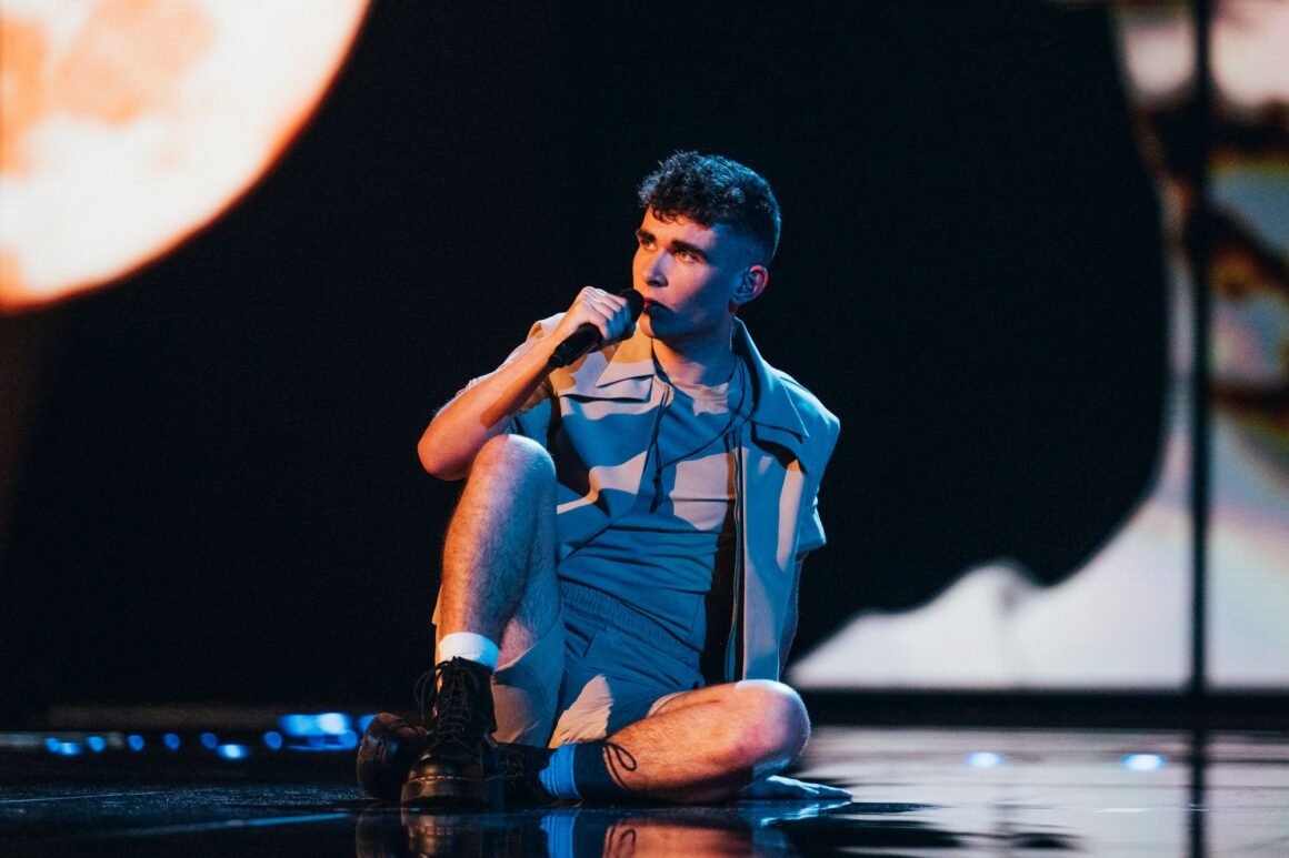 Eurovision 2023 – Victor Vernicos: «Μπορεί να μην έφτασα στον τελικό αλλά κρατώ το κεφάλι μου ψηλά»
