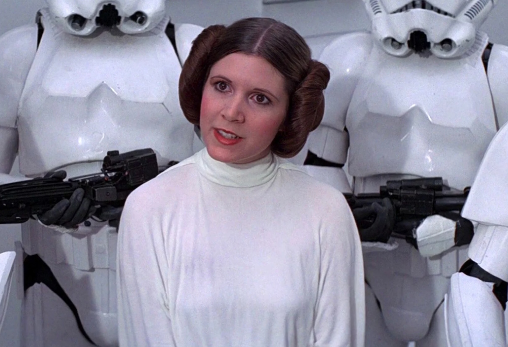 Star Wars: «Στο σφυρί» το αυθεντικό φόρεμα της πριγκίπισσας Leia από τις θρυλικές ταινίες