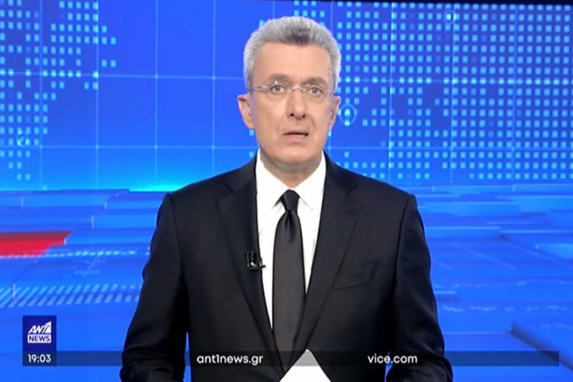 Νίκος Χατζηνικολάου: Επέστρεψε με μαύρο κοστούμι και μαύρη γραβάτα στις ειδήσεις του ΑΝΤ1