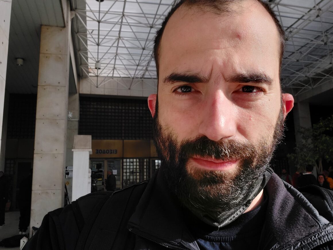 Αντώνης Χρυσουλάκης: Η ανακοίνωση της ΕΣΗΕΑ για την κηδεία του δημοσιογράφου