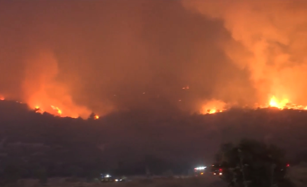 Φωτιά – Ροδόπη: «Ήχησε» ξανά το 112 – Εκκένωση της περιοχής Κασσιτέρα