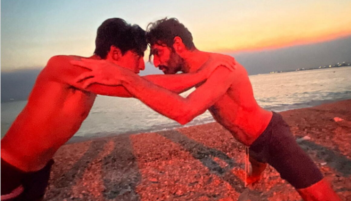 Νίκος Κουρής: Η «πάλη» με τον γιο του στην παραλία