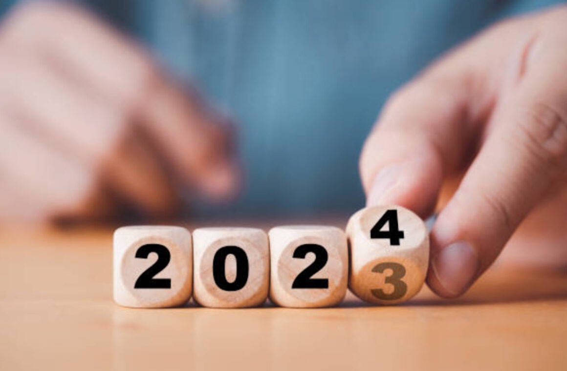 Κώστας Λεφάκης: Ποια ζώδια θα έχουν δυσκολίες και ποια ευνοούνται το 2024;