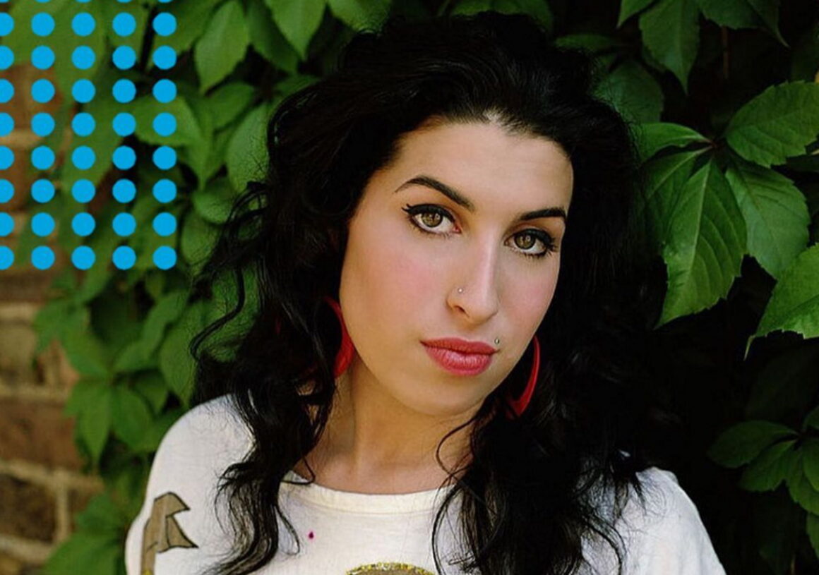 Amy Winehouse: Η καριέρα, οι καταχρήσεις, ο θάνατος και η ταινία για τη ζωή της