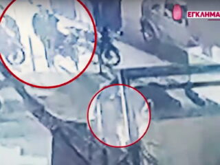 Άγιοι Ανάργυροι: Βίντεο ντοκουμέντο από τη στιγμή που ο 39χρονος βγάζει το μαχαίρι για να σκοτώσει την Κυριακή