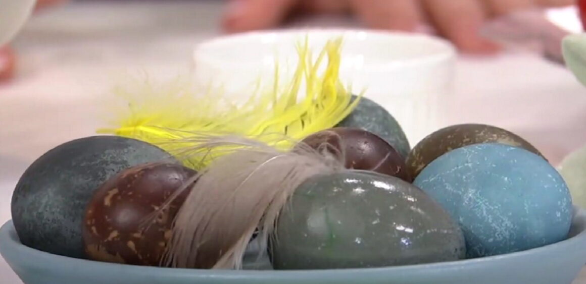 Πάσχα: Τα πιο εντυπωσιακά αυγά στολισμένα από χαρτοπετσέτες!