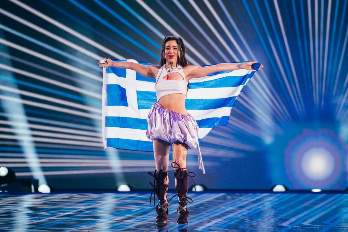 Eurovision 2024 Τελικός: Η πριγκιπική έναρξη, η παρέλαση των χωρών και τα κεκαλυμμένα γιουχαρίσματα του Ισραήλ
